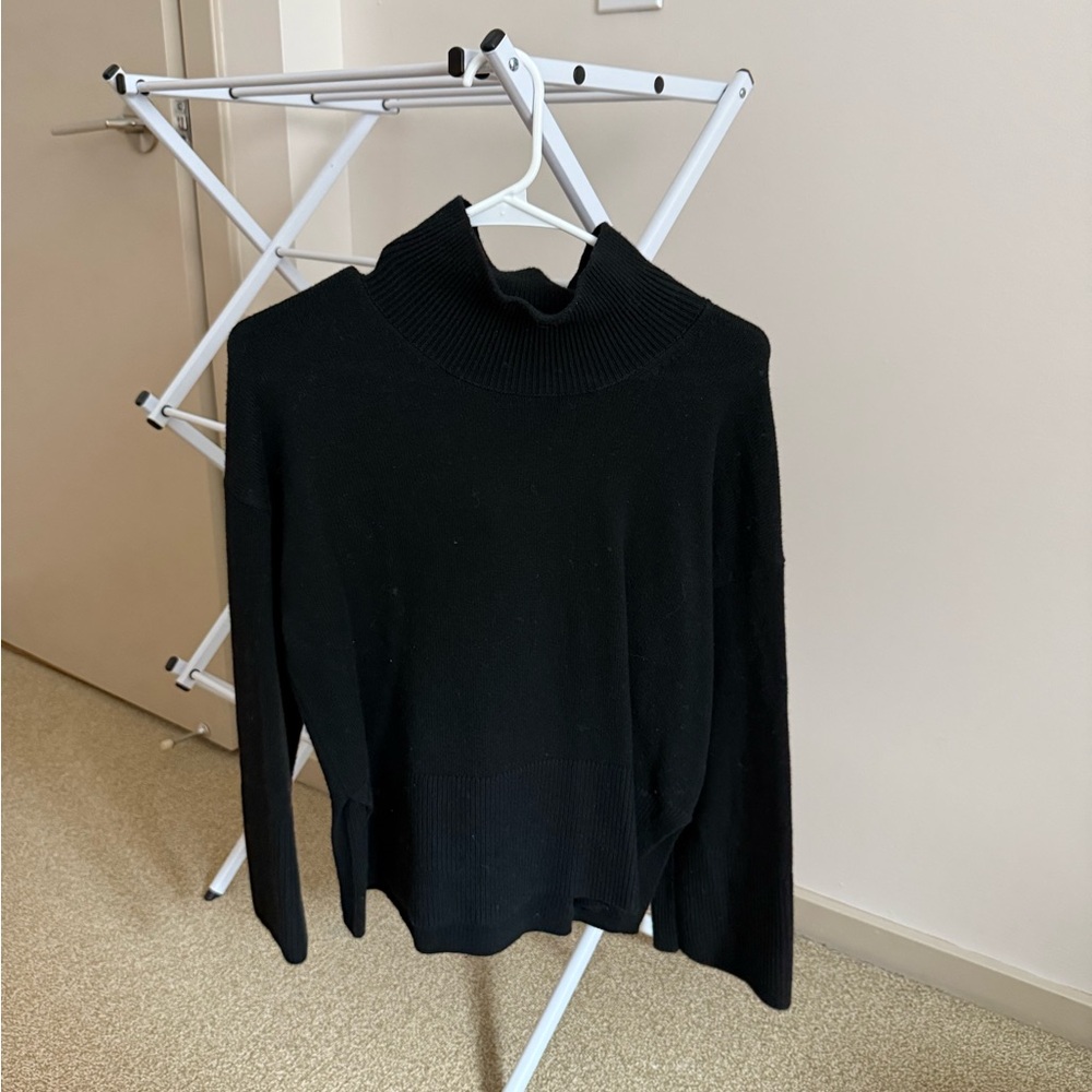 Banana Republic Black Turtleneck Sweater